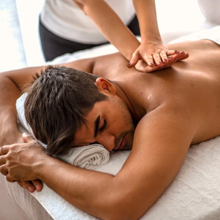 Deep Tissue at home in Seminyak by professional spa therapist